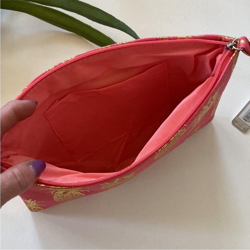 Pink & Gold Foil Pineapple Wristlet/Cosmetic Bag - Picture 7 of 9